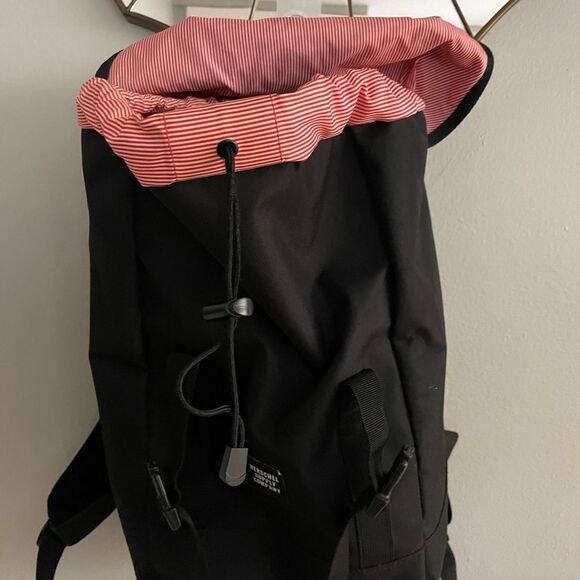 Hershel Supply Company Men's Iona Backpack - Picture 7 of 11